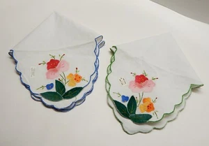 Lote de 2 apliques bordados a mano florales de algodón delineador de canasta doily - Imagen 1 de 9
