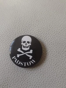 Padstow Vintage Badge - Picture 1 of 3