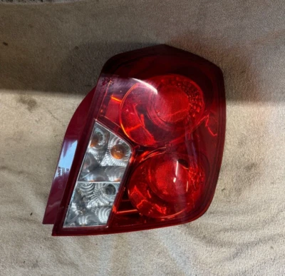 04 05 06 07 08 Luz trasera para pasajeros derecha Suzuki Forenza OEM Foto 1 de 2