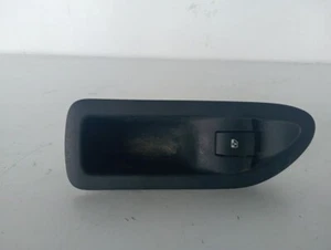 8200016013 mando elevalunas trasero para RENAULT LAGUNA II GRANDTOUR (KG0) 2001 - Picture 1 of 4