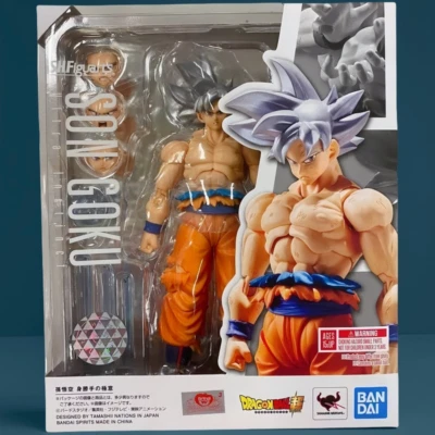 AUTÉNTICA FIGURA BANDAI Dragon Ball Super S.H.Figuarts Son Goku (Ultra Instinto) Foto 1 de 2