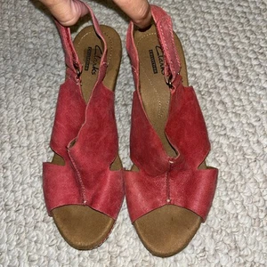 Clarks Women's Dark Pink Wedges - Picture 1 of 4