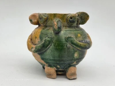 Jarrón tumba Sancai dinastía Tang  Foto 1 de 4