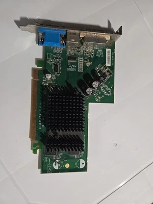 ATI Radeon X300 109-A62831-00 102A6280400 Video Card 128MB VGA/DVI/S-Video PCI-E - Image 1 of 4