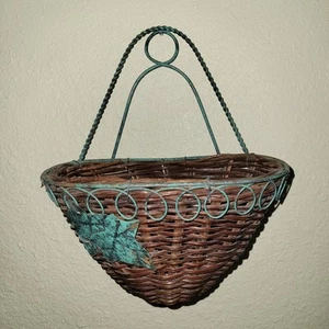 Vintage Wall Wood Wire Basket 7.5" Wide Wall Hanging Pocket Leaf Decor - Picture 1 of 4