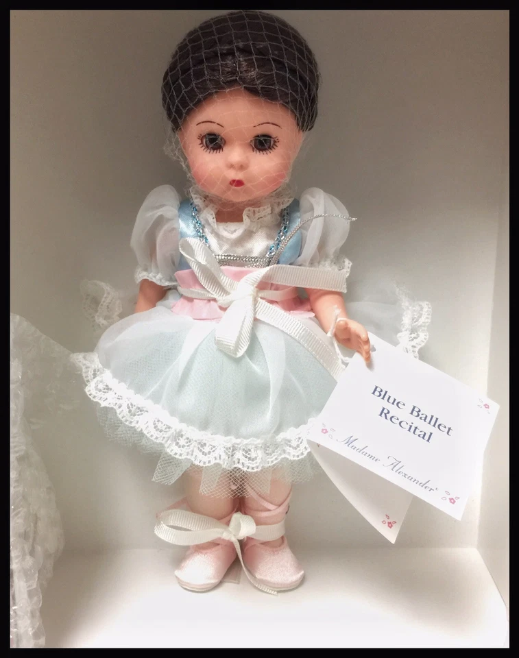 MADAME ALEXANDER WENDY RECITAL DE BALLET AZUL NUEVO EN CAJA Foto 1 de 1