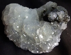 STUNNING APOPHYLLITE CUBES ON CORAL CHALCEDONY FORMAT BASE MINERALS SPECIMENS - Picture 1 of 4