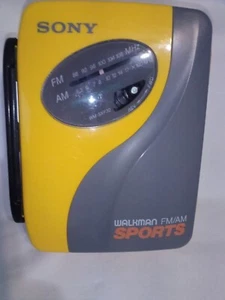 Sony Walkman Wm-sxf30 Am/FM Tape Parts Or Repair - Picture 1 of 7