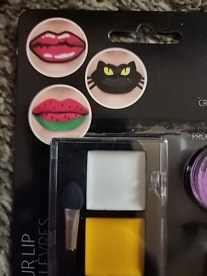 Lip Makeup Kit Glitter Lips Kit Bright Lip Colors Halloween Concert Dress Up - Image 1 of 4