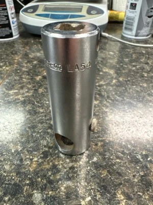 Used SNAP-ON SnapOn 1/2" Drive Stud Remover SOCKET (QUC024752) - Image 1 of 3