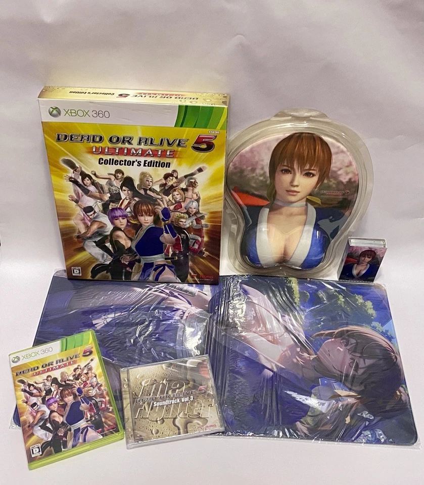 DEAD OR ALIVE 5 Ultimate Collector's Ed. XBox 360 Game KASUMI Pad casds CD + Mat - Image 1 of 4