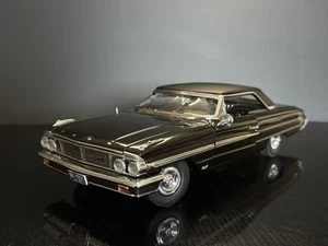 MIB 1964 Ford Galaxie 500 Black 1:18 Man In Black Sun Star “ Damaged / Read “ - Picture 1 of 10
