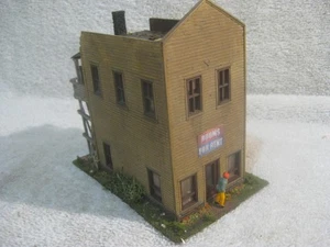 HO scale Two Story Frame Rooming house w/porch Weathered landscaped and detailed - Picture 1 of 10