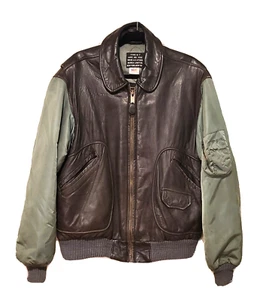 AVIREX TYPE B-7 FLIGHT BOMBER GIACCA PELLE NERA UOMO TAGLIA LARGE MADE IN USA  - Foto 1 di 12