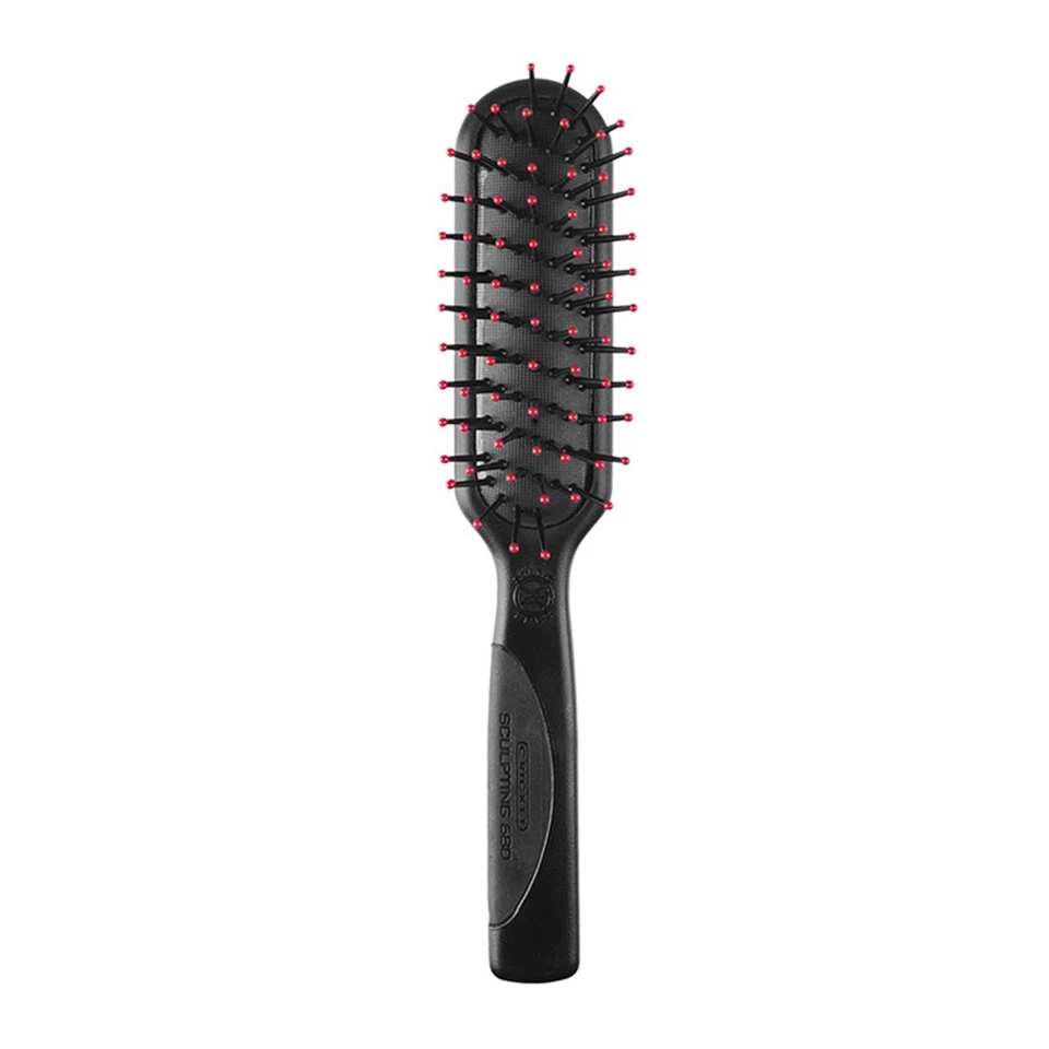 Cricket Professional Sculpting 680 Static Hairbrush Hair Brush