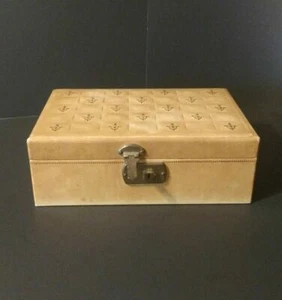 VINTAGE RETRO Wooden 70s 60s Jewelry Box & Lined Red Inner ~ Lid Hinge Shelf - Picture 1 of 8