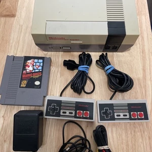 1985 Original NES Nintendo System Console + New 72 Pin Connector And Mario Bros - Picture 1 of 13