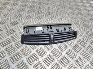 Ford C-MAX II 2018 difusor de aire delantero boquilla de ventilación boquilla de aire central 1738289 - Imagen 1 de 4