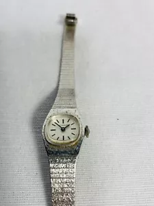Vintage Silver Tone Stainless Steel Wittnauer Ladies Womens Watch - Picture 1 of 4