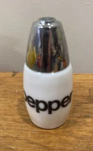 Vintage Corelle Gemco White with Black Letters Pepper Shaker Used - Bild 1 von 4