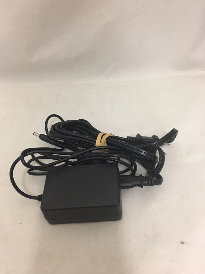 AC Adapter for Toshiba e300, e700 & e800 series Pocket PC - Изображение 1 из 1