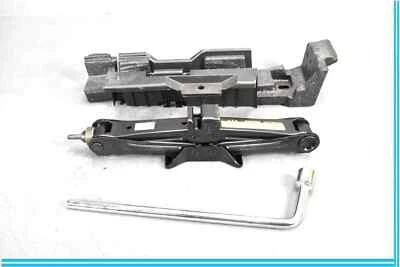 07-09 Lexus LS460 LS 460 XF40 Repuesto de Emergencia Neumático Gato Herramienta Elevador y Portador OEM Foto 1 de 4