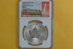 2016 Canada S$5 Maple Leaf with Privy Graded NGC MS69 First Day Issue - Picture 1 of 4
