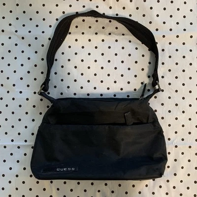 Cartera deportiva Guess negra vintage años Y2K/90, bolso de hombro de 3 bolsillos Foto 1 de 4