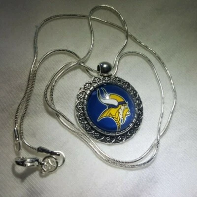 Minnesota Vikings NFL Fútbol Dije y Collar de Cadena de Plata 925!! Foto 1 de 3