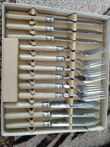 Stainless Chromium Plate Fish Knives And Forks In Original Box - Picture 1 of 4