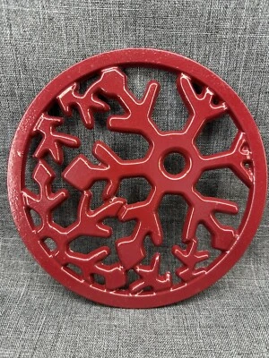 Remache de copo de nieve de alta resistencia de hierro fundido rojo de 8" diseño de vacaciones Foto 1 de 3