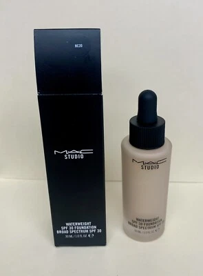 Mac Waterweight LSF 30 Foundation ~ NC20 ~ 1oz/30ml Neu Volle Größe - Bild 1 von 2