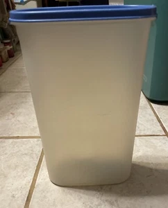 Tupperware Modular Mate Vorratsbehälter 1615 blauer Deckel (12 1/4 Tassen) 2,9 L - Bild 1 von 9