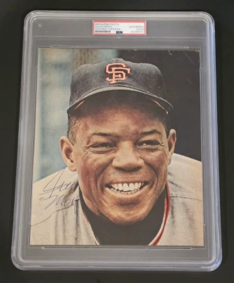 WILLIE MAYS Signed Magazine Photo-HALL OF FAME-SAN FRANCISCO GIANTS-PSA - Image 1 of 4