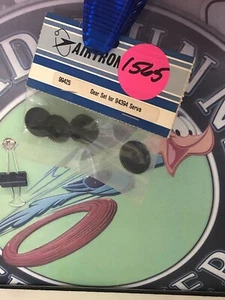 Airtronics 99425 Plastic Gear Set for 94394 Servo NewInPackage USA Shipped - Picture 1 of 3