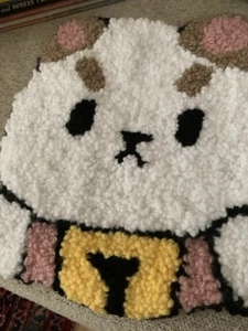 Biene und Welpe Katze Thema Haken Teppich - Bild 1 von 3
