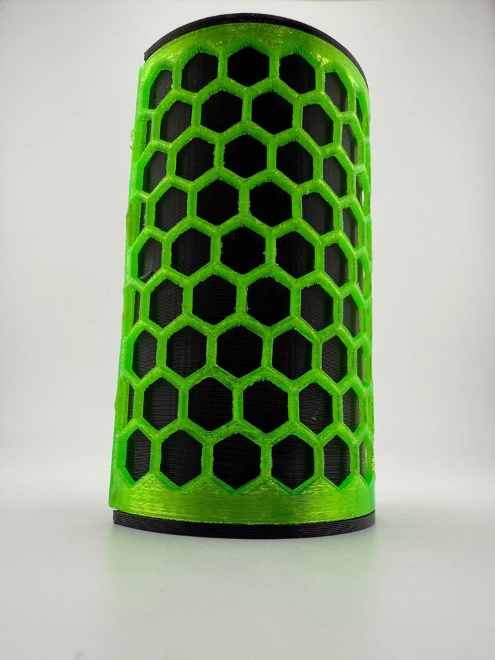 Полуцилиндровая кормушка Nori — 3D-печатная аквариумная клетка для водорослей с присосками - Изображение 1 из 4