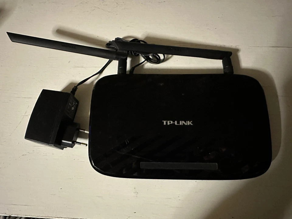 TP-LINK AC750 Wireless Dual Band Gigabit Router - Immagine 1 di 1