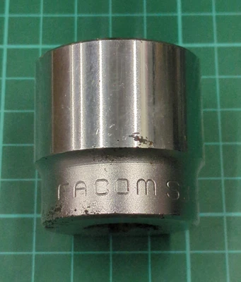Vintage Facom S32, 32mm, 1/2" Drive, 12 Point, Shallow Socket Made In France - Image 1 of 4