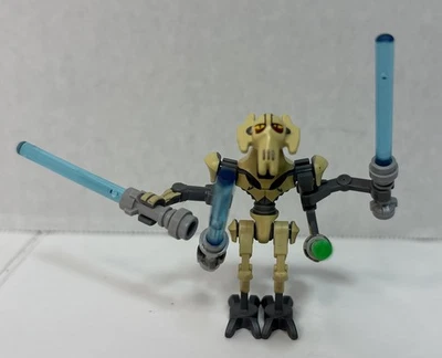 LEGO Star Wars General Grievous Minifigure with 4 Lightsabers *read* - Image 1 of 4
