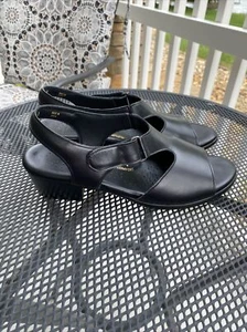 SAS Women's Suntimer Sandal Size 8 N Black Leather Comfy Block Heel Dress Shoe - Picture 1 of 11