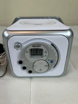Reproductor de CD sistema de música portátil Jensen CD-555 - blanco probado y funciona Foto 1 de 4