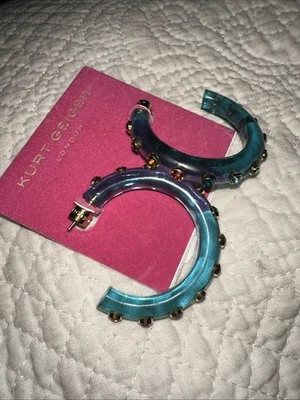 Pendientes de aro de resina de piedra Kurt Geiger London resina azul Foto 1 de 4