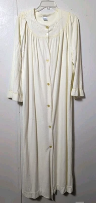 Maxi bata de mujer Carole de colección talla grande amarillo pálido botón delantero manga larga EE. UU. Foto 1 de 4