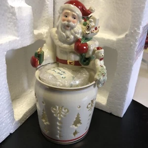 Vintage Lenox Santa Candle Hug Hosting For The Holidays Tea Light Holder - Picture 1 of 6