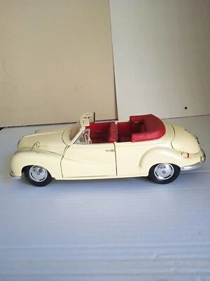 MODELLINO AUTO MAISTO SPECIAL EDITION *BMW 502* 1:18 - Immagine 1 di 4
