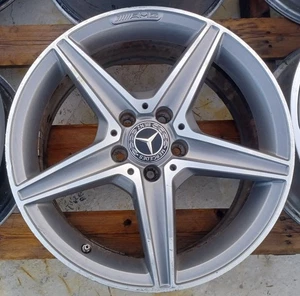 Jante Alu AMG MERCEDES Classe C IV (4) 18 Pouces 7.5Jx18 ET44 A2054011100 (1) -D - Picture 1 of 11