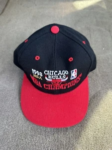 Vintage Chicago Bulls 1998 NBA Championship Universal Snapback Hat Cap Kee & Ed - Picture 1 of 6
