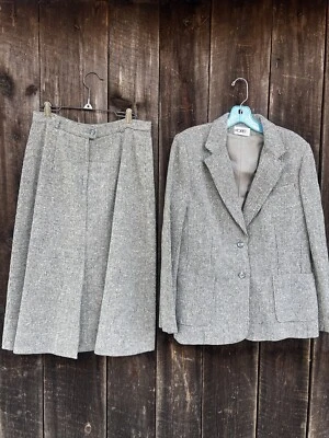 复古 Koret 女士裙子套装 70% 羊毛,请参阅测量说明  — 第 1/4 张图片