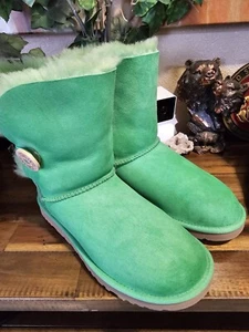 Rare UGG Australian Bailey Button II Boot Chestnut Color Everglade Womes Size 7 - Picture 1 of 9